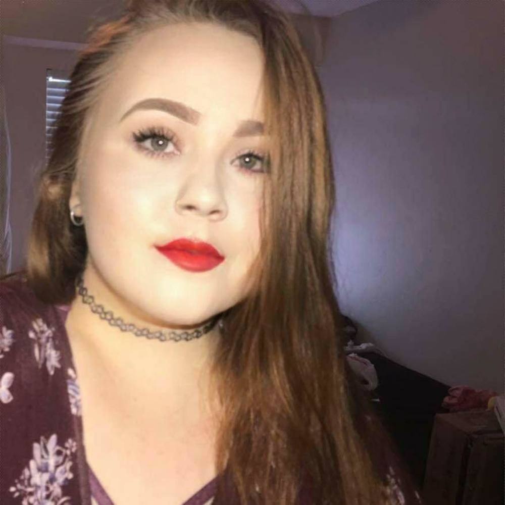 Meet your Posher, Hannah